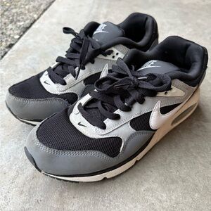 Nike Air Max Correlate Black and White Sneakers